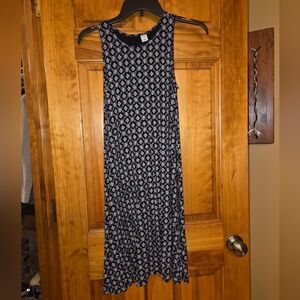 Old Navy Black and White Geometric Midi Dress